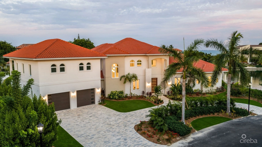 Vista Del Mar | A Reimagined Waterfront Estate