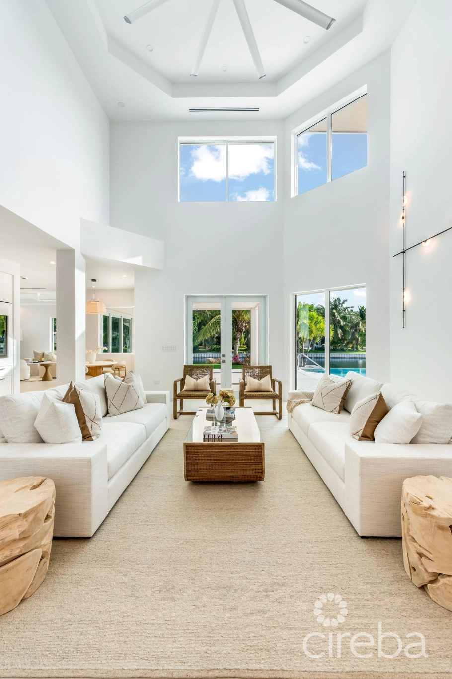 Vista Del Mar | A Reimagined Waterfront Estate