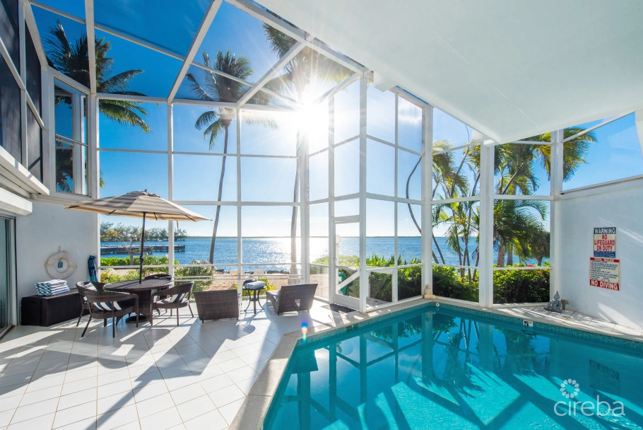 Pools Of The Kai - Beachfront Oasis In Rum Point