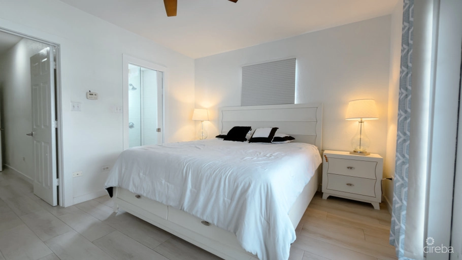 Meadows 2 Bed Townhouse West Bay