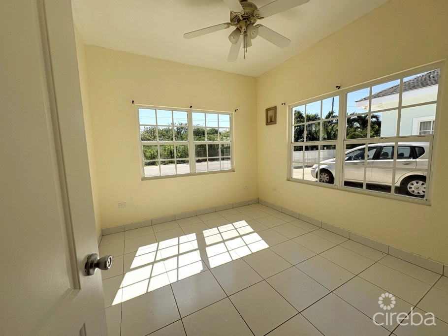Royal Heights Half Duplex
