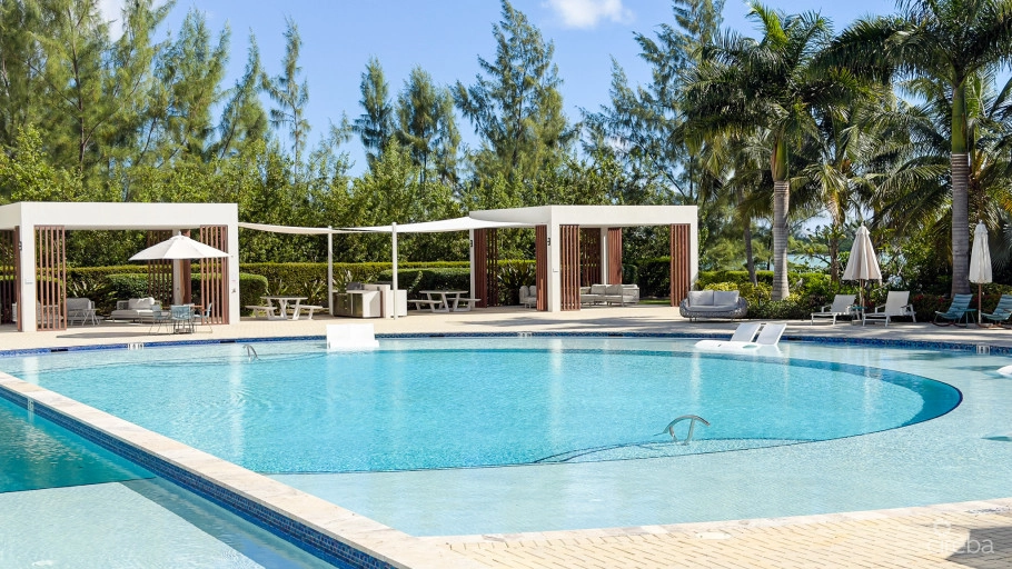 Aura 3 Bed Corner Condo