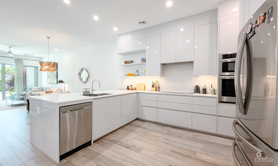 Aura 3 Bed Corner Condo