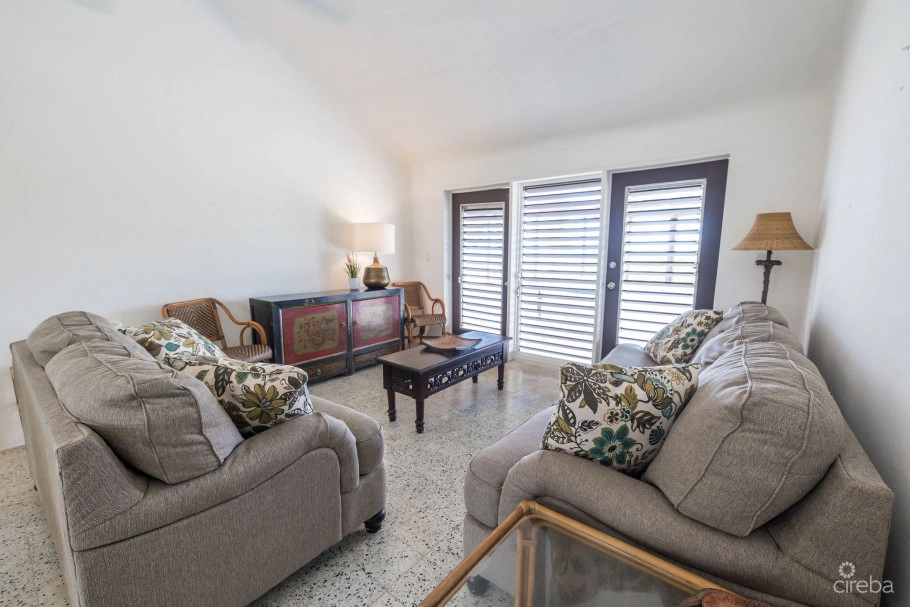 Sea Lodges 15 Cayman Kai