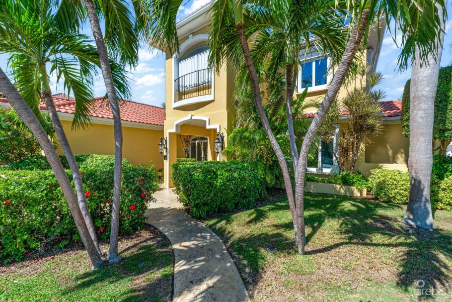 61 Hoya Quay Crystal Harbour