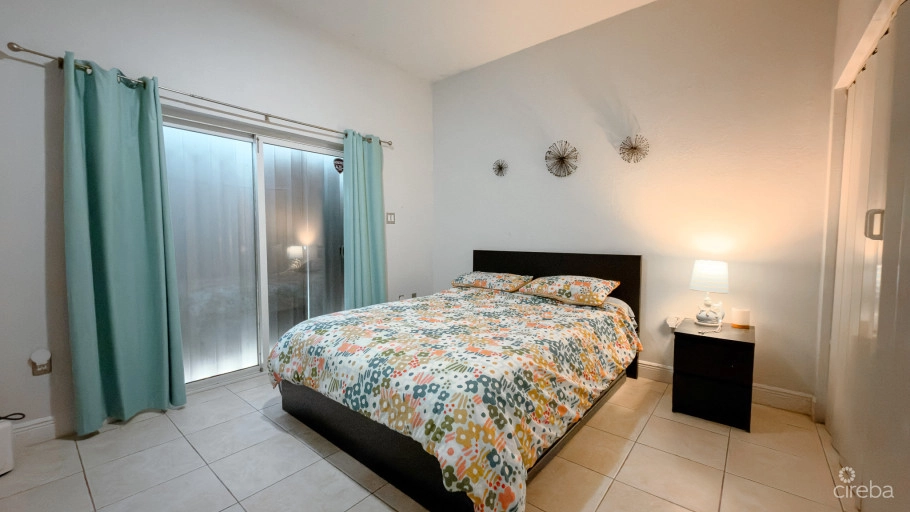 Alhambra Villas 1 Bed Condo