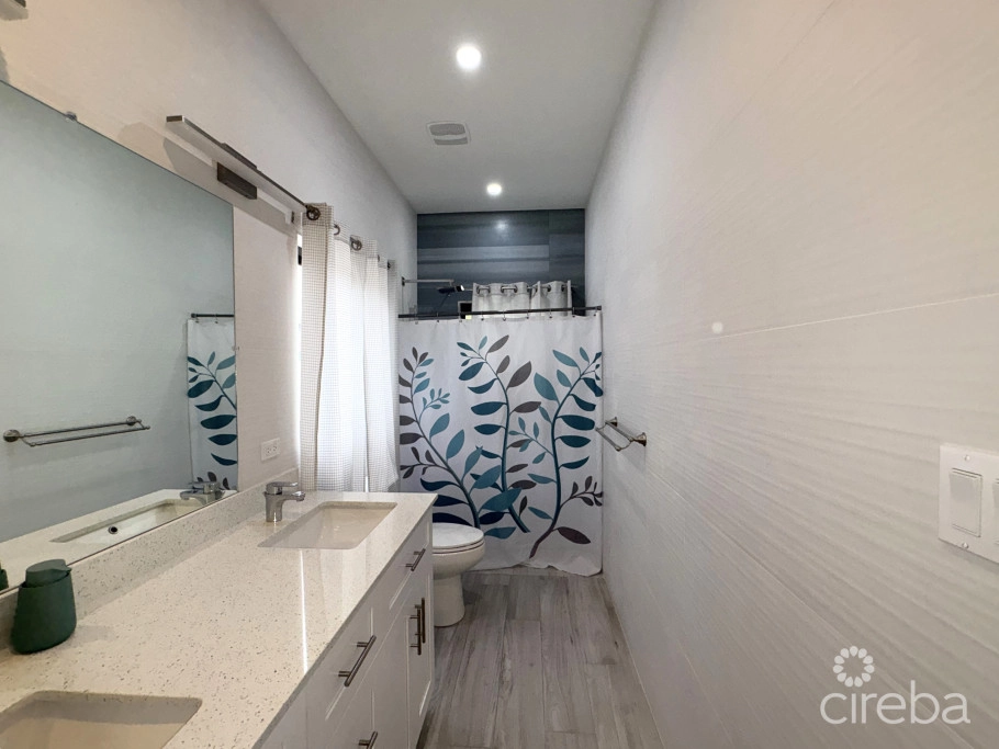Lower Valley Duplex