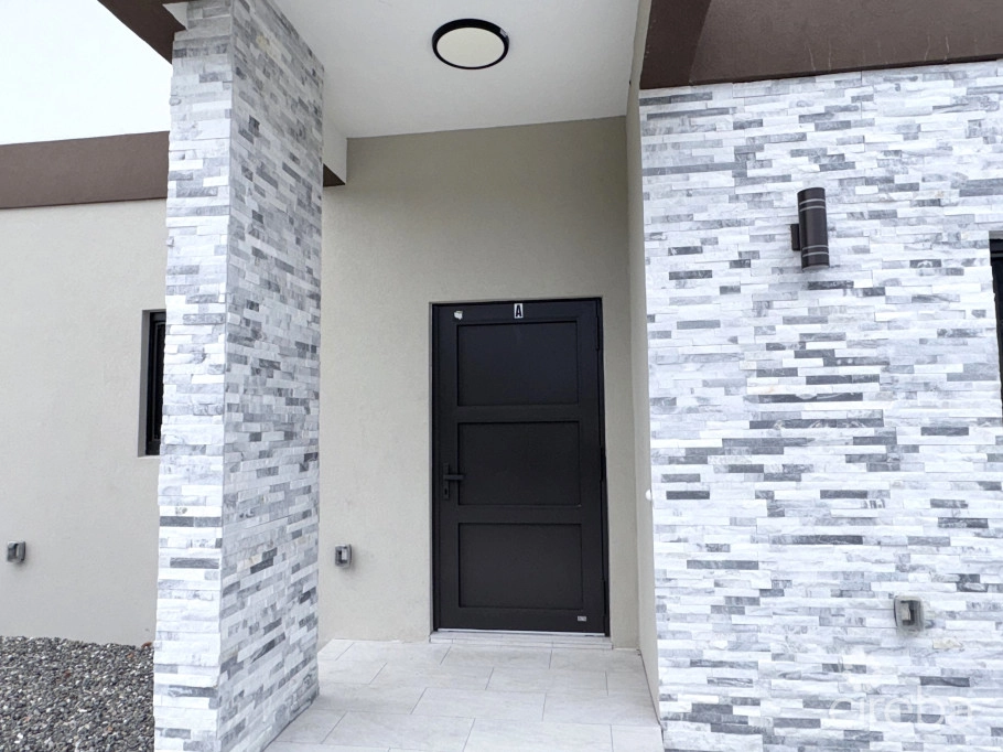 Lower Valley Duplex
