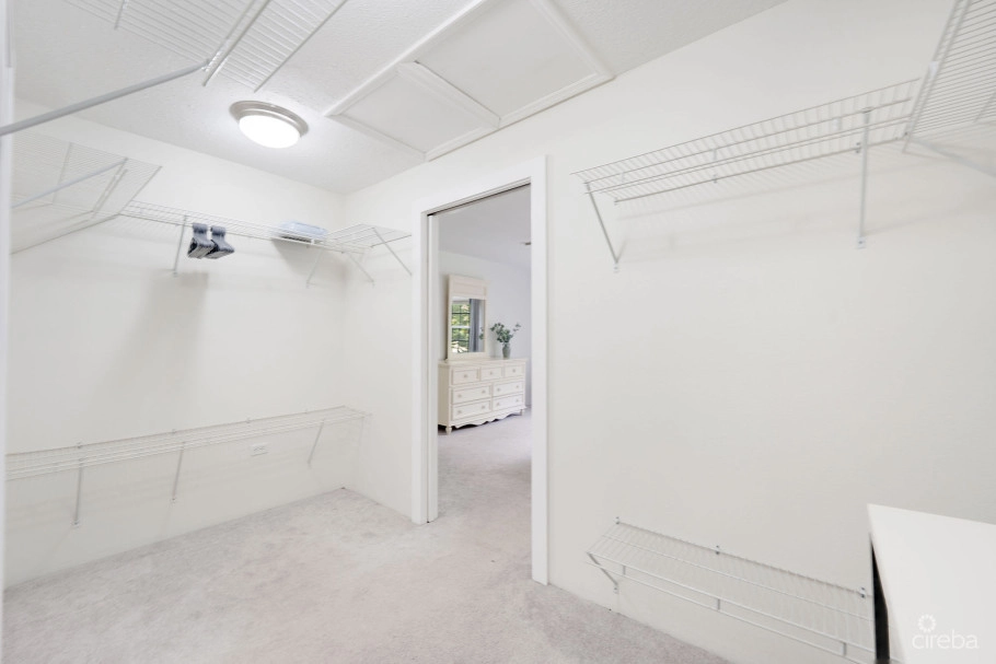 Charming & Centrally Located South Cove In South Sound