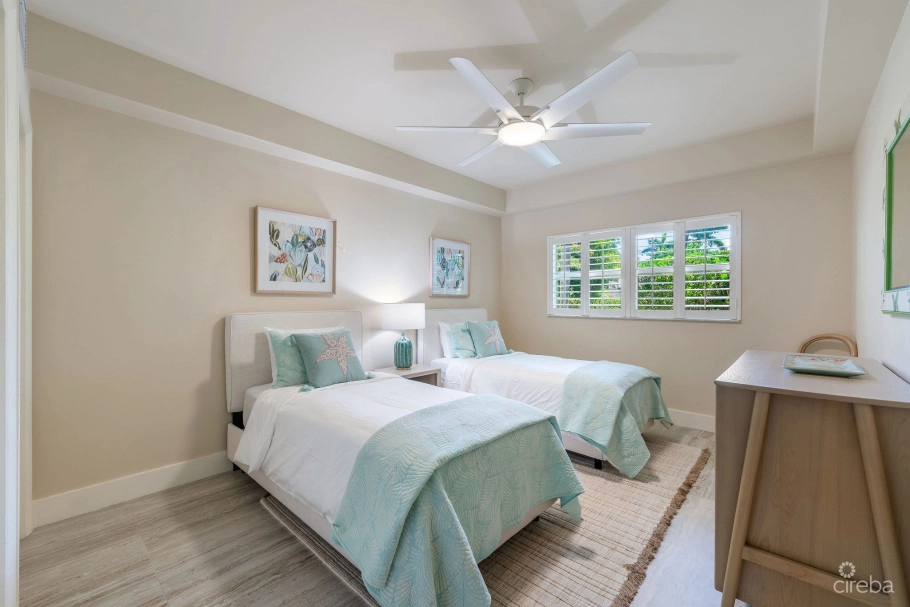Beachfront Bliss At Cayman Club | Seven Mile Beach