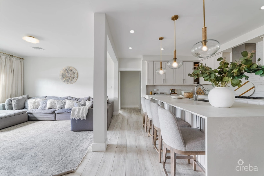 Elevated, 6-bedroom  Single Family Home On A Massive Parcel