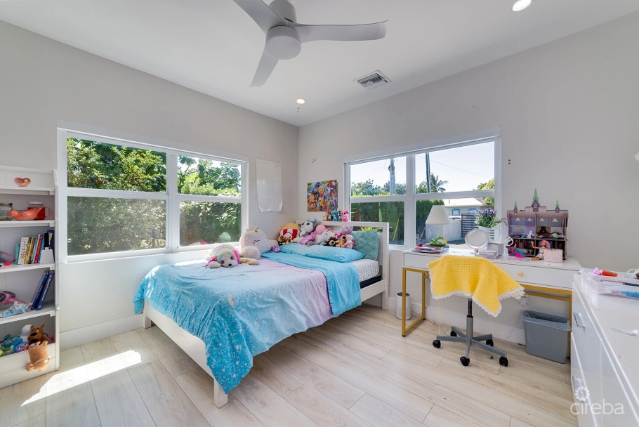 Elevated, 6-bedroom  Single Family Home On A Massive Parcel