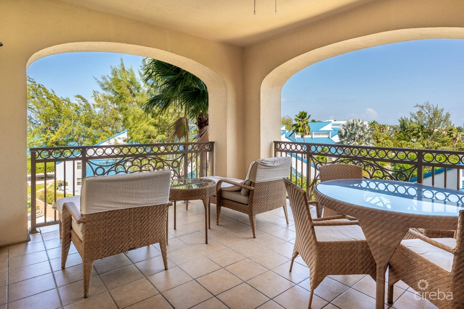 Ritz Carlton Residence 408