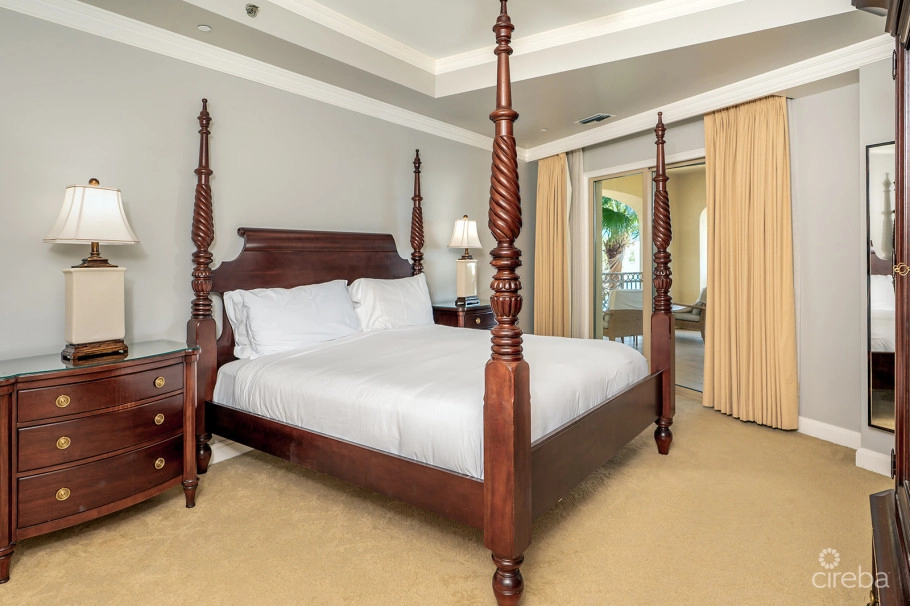 Ritz Carlton Residence 408