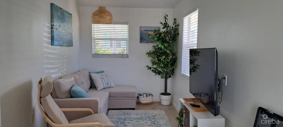 Conch Club Cottage-little Cayman