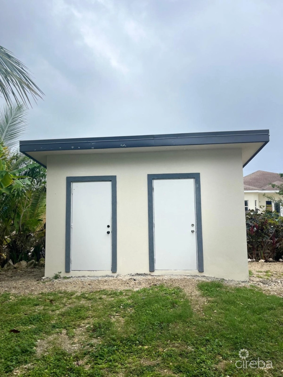 Bodden Town Family Home