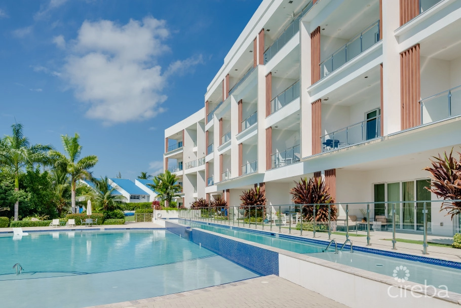 Aura #303 - Oceanfront 2 Bed Plus Den Townhouse Residence
