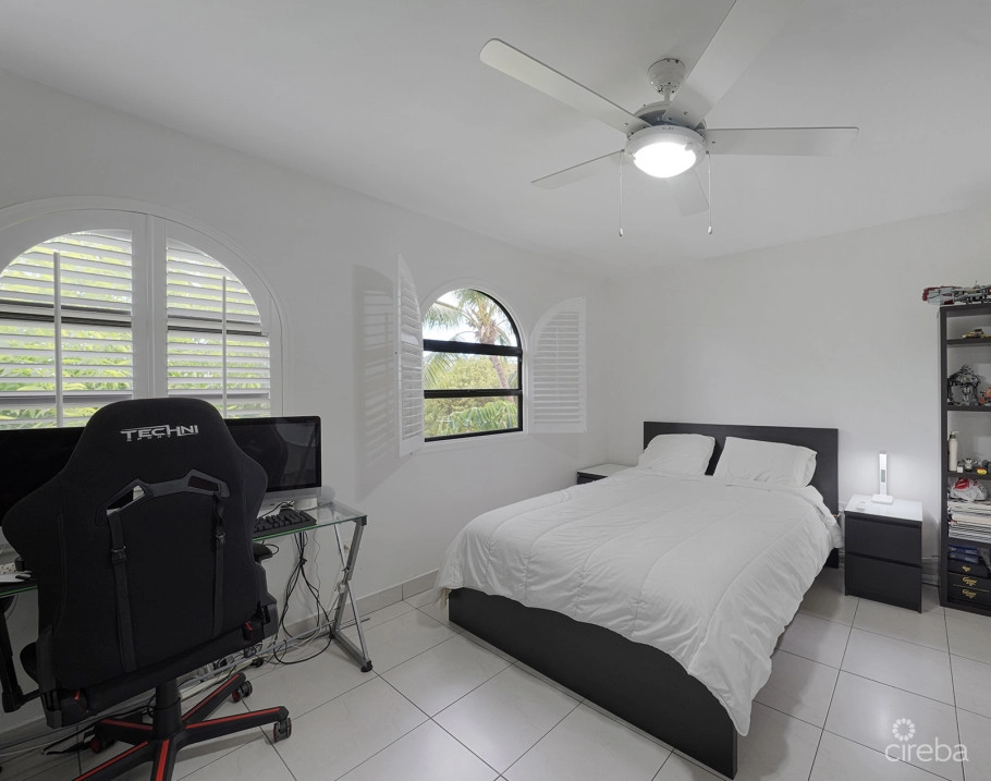 Lime Tree Bay Townhouse 2 Bed 2.5 Bath Smb Corridor