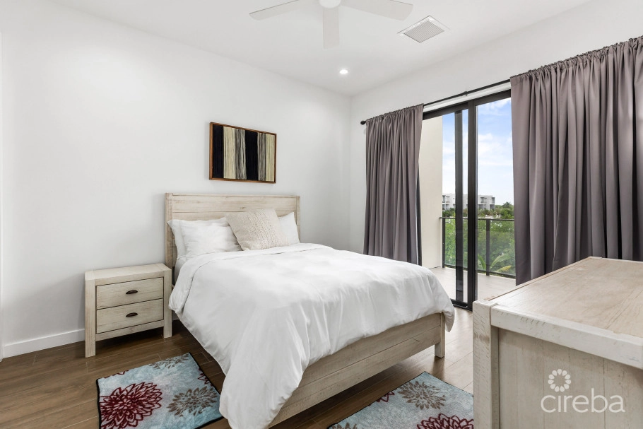 Allure 10, Waterfront Condo