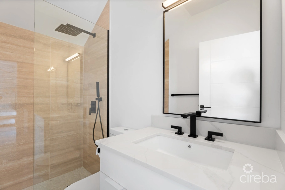 The Meadows At Batabano - 3 Bed Townhome With Roof Terrace