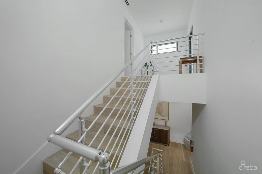 Salt Air Townhome End Unit 4 Bed