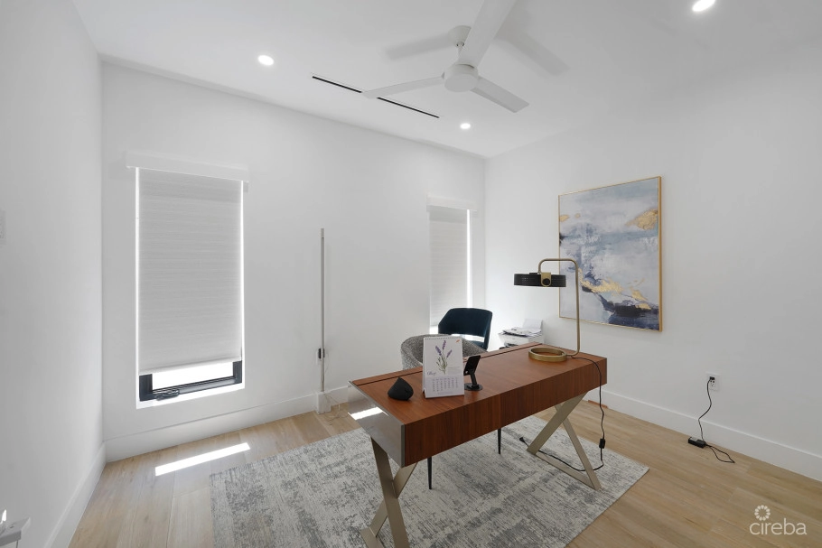 Salt Air Townhome End Unit 4 Bed