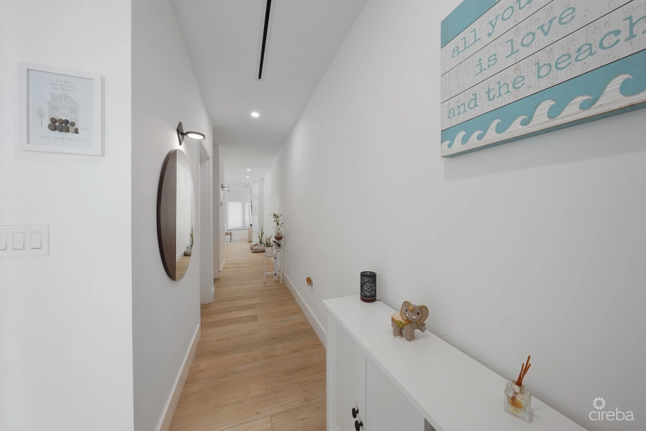 Salt Air Townhome End Unit 4 Bed