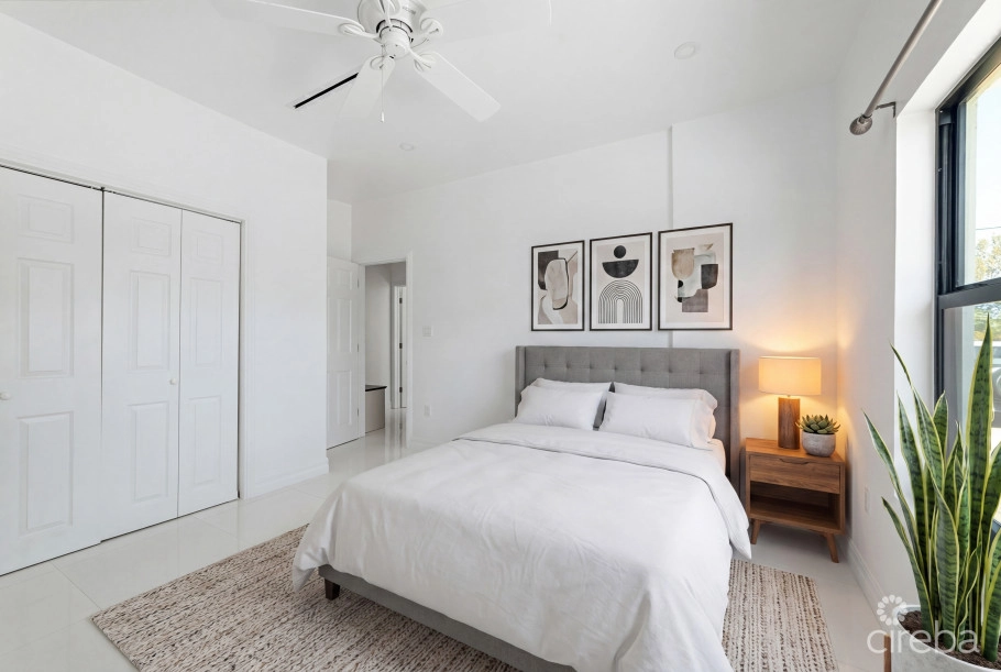 Hyre View - 3 Bed, 2 Bath Duplex