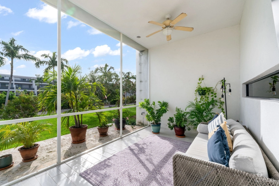 Upgraded Vela Four Bedroom