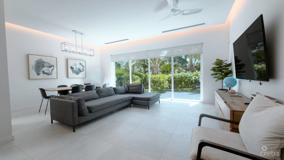 Solara Townhome Crystal Harbour