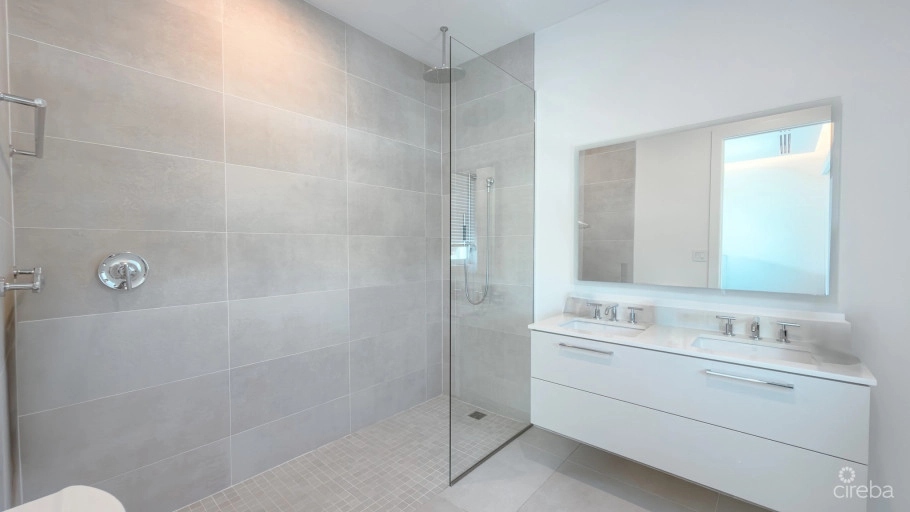 Solara Townhome Crystal Harbour