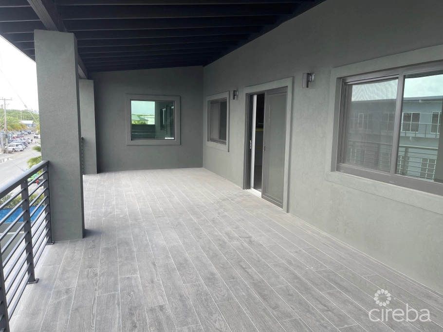 Prime Location - Leased Investment Warehouse