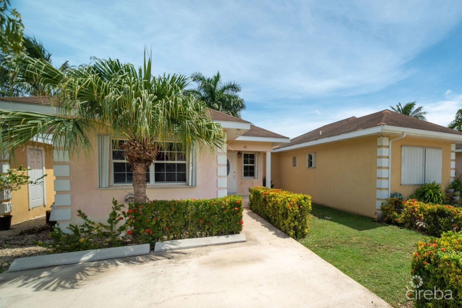 Smith Road Villas 2 Bed