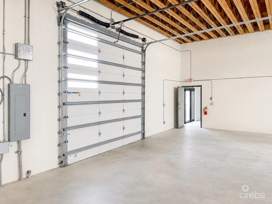 Prime Location - Leased Investment Warehouse
