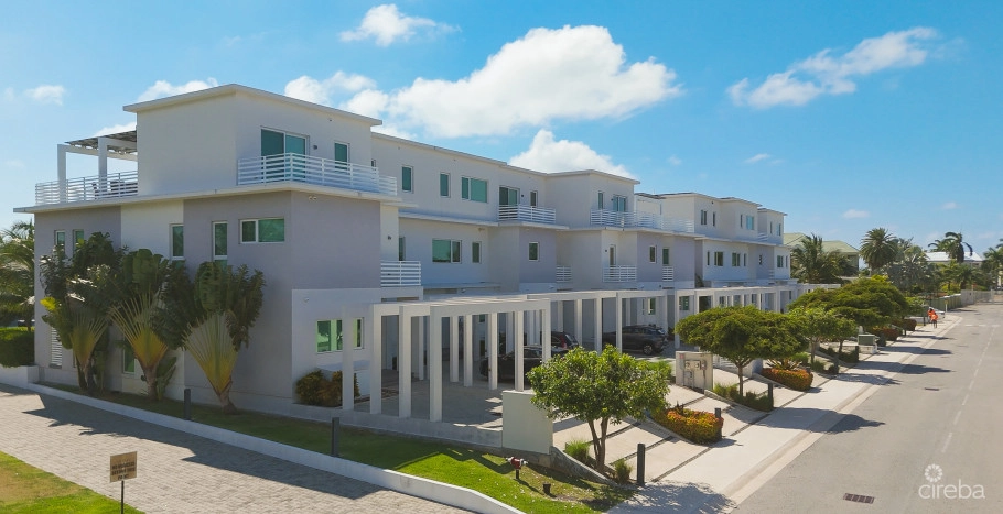 Solara Townhome Crystal Harbour