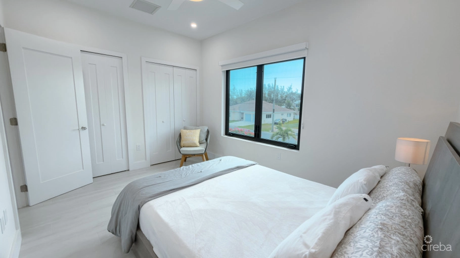 The Lagoons 2 Bed Waterfront Townhouse