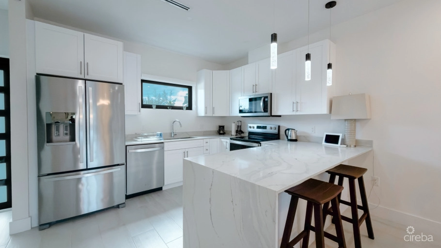The Lagoons 2 Bed Waterfront Townhouse