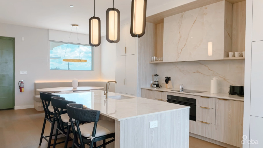 The Grove Too - 4 Bed Penthouse