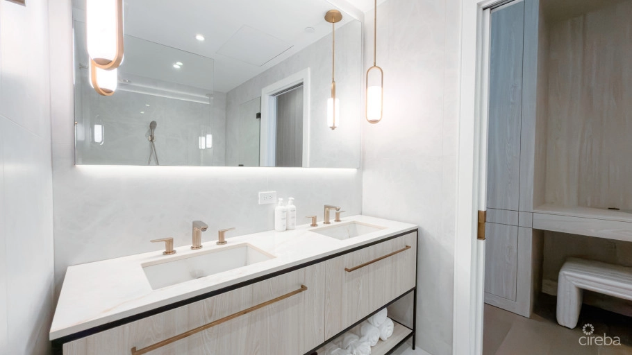 The Grove Too - 4 Bed Penthouse