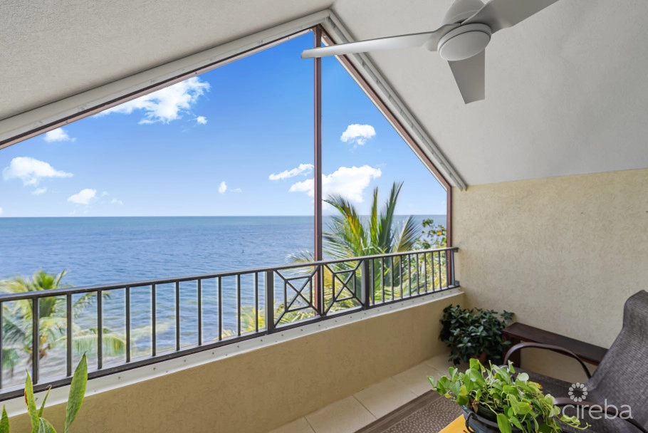 Harbour Point Oceanfront 3 Bed Plus Office