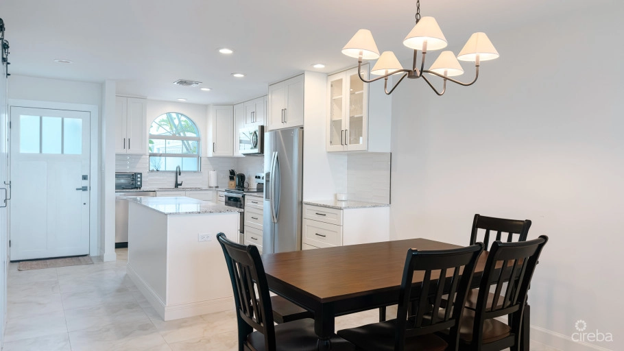 Windsor Village 2 Bed Townhouse