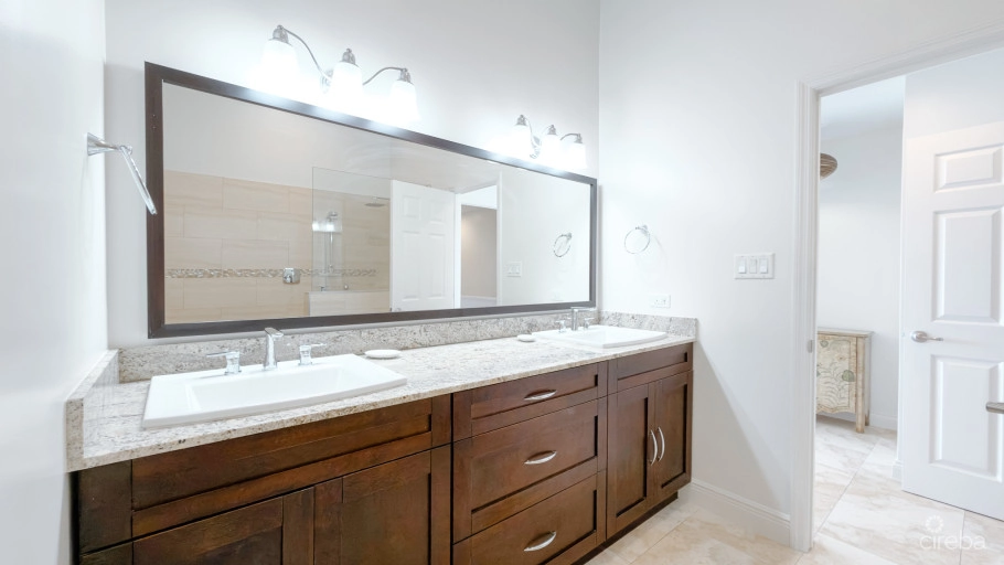 Windsor Village 2 Bed Townhouse