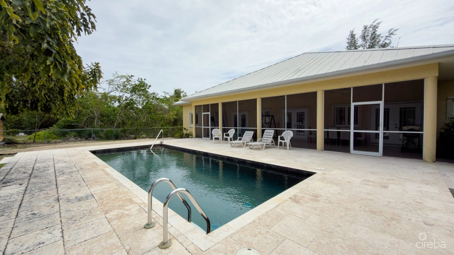 Canal Front Home 3 Bed Prospect