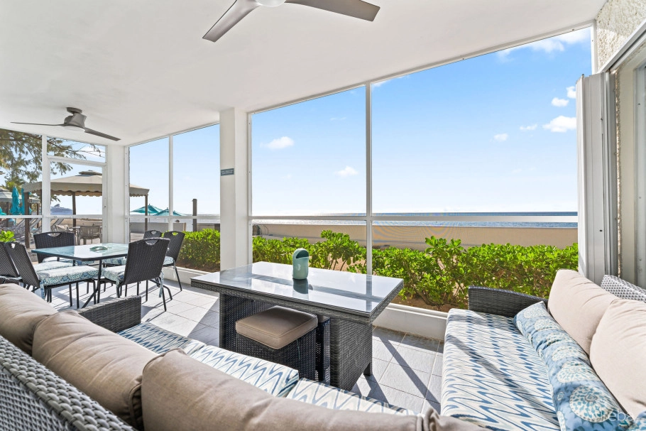 Beachfront Living | Tamarind Bay | Seven Mile Beach