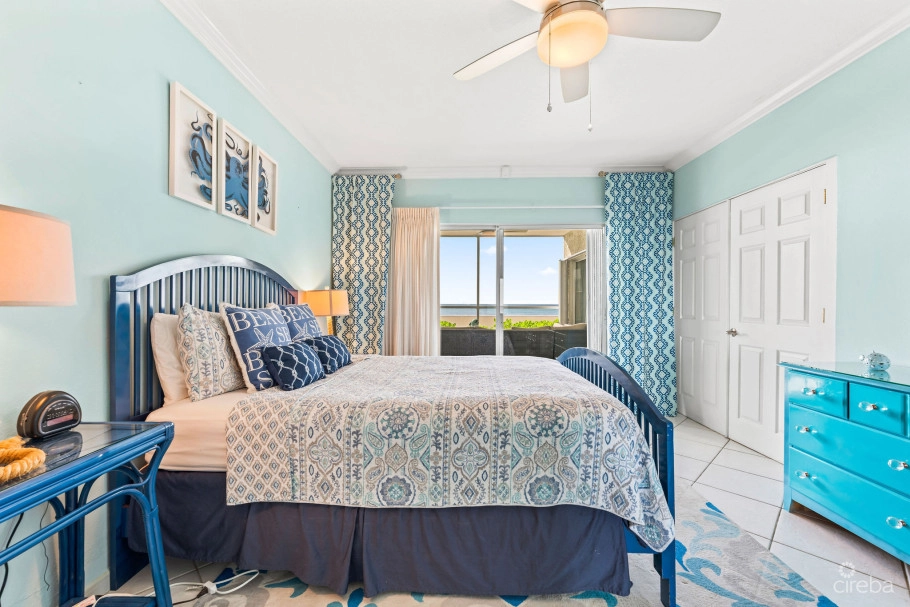 Beachfront Living | Tamarind Bay | Seven Mile Beach