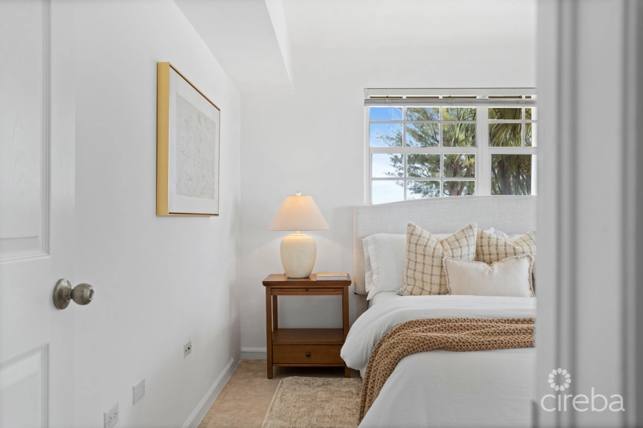 Caribbean Courts 8b, Oceanfront Condo