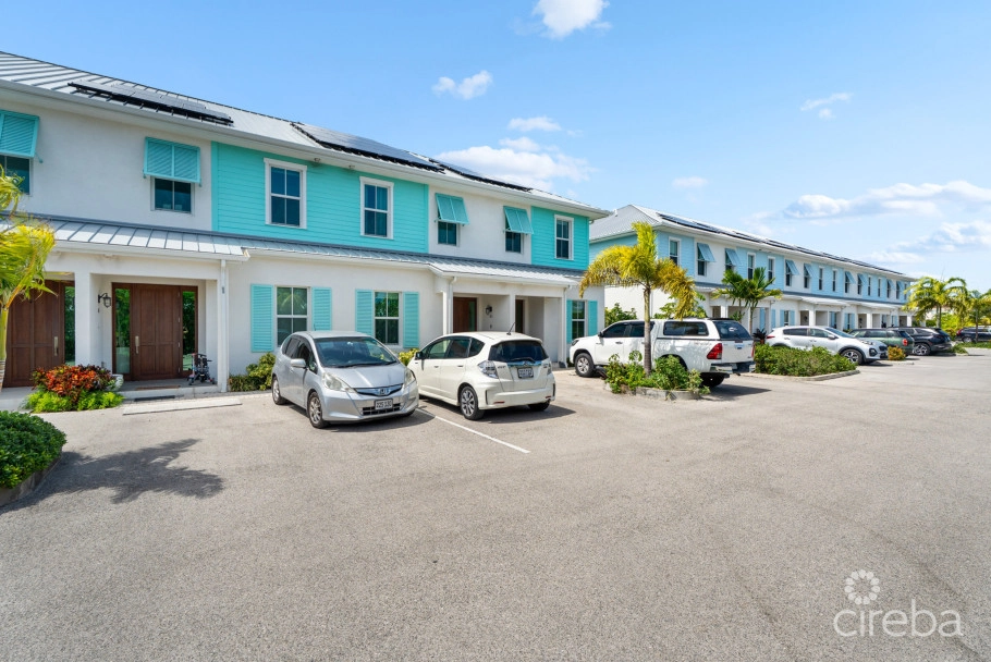 Periwinkle 51, 3 Bedroom Townhome