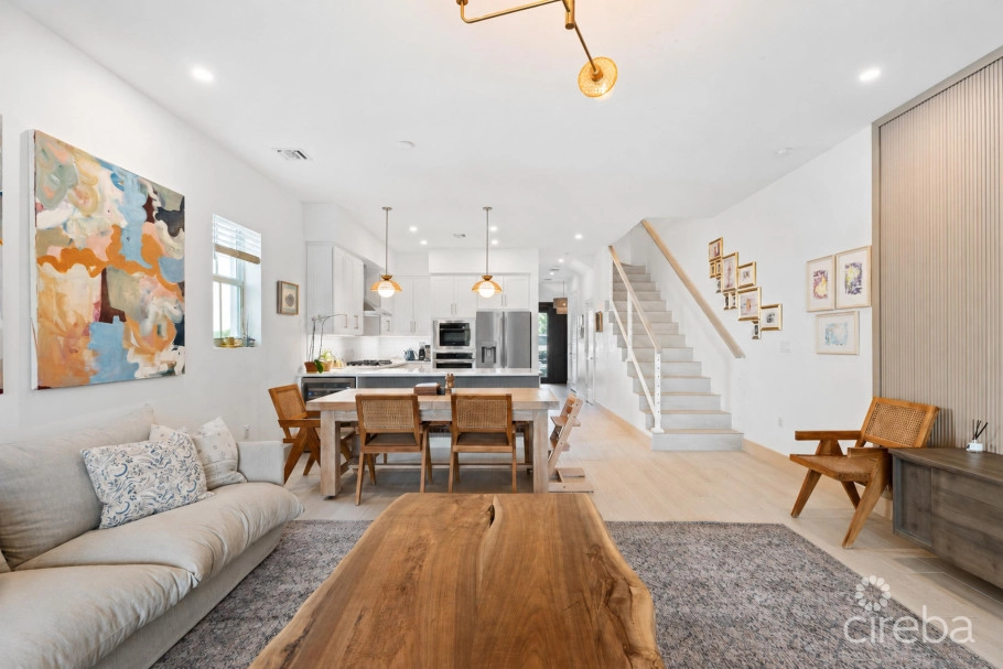 Periwinkle 51, 3 Bedroom Townhome