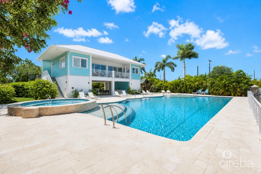 Periwinkle 51, 3 Bedroom Townhome