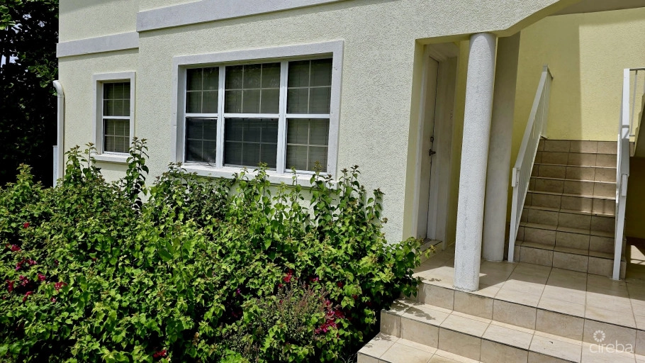 #501 North Side Condo
